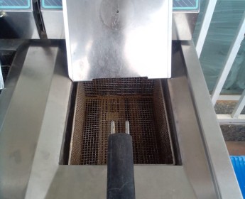 A venda Fritadeira elétrica industrial