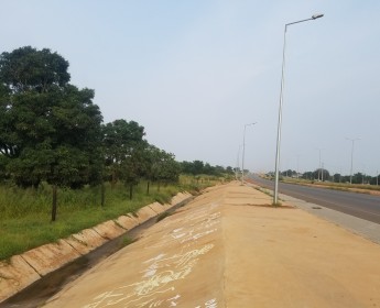 A venda TERRENO DE PRIMEIRA LINHA CATETE KM-36