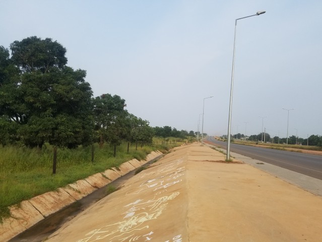 Venda TERRENO DE PRIMEIRA LINHA CATETE KM-36