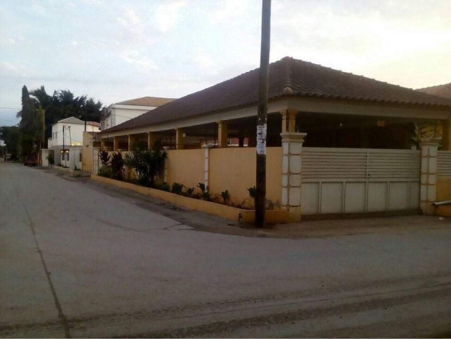 Venda Vendo está vivenda T4+1