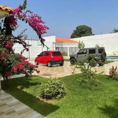 Venda À VENDA: LUXUOSA VIVENDA no Benfica, junto a pepe próximo imo da estrada