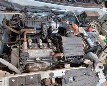A venda Suzuki Alto 800 Da Lusolanda