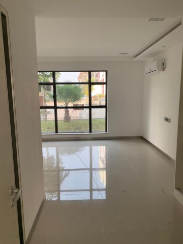 Venda Apartamento top T4, TALATONA