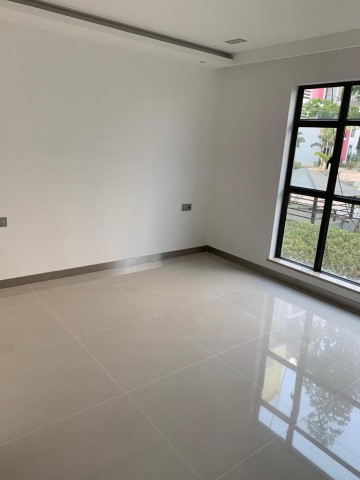 Venda Apartamento top T4, TALATONA