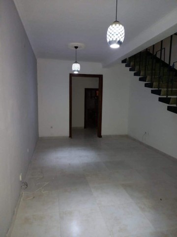 Venda VENDE-SE VIVENDA T3 - BAIRRO AVALODIA