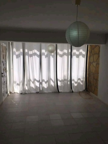 Venda Vende se está vivenda localizado no bairro azul