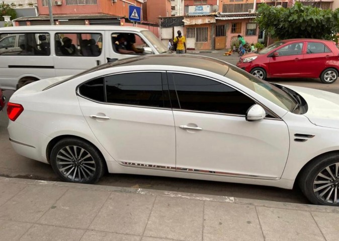 Venda Kia K7