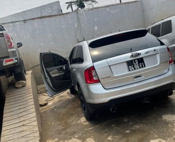 A venda Ford edge