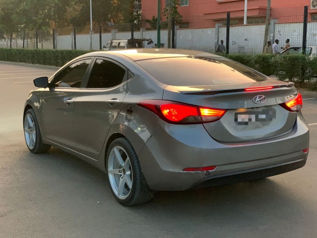 Venda Hyundai Elantra viamna