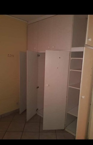 Venda Vivenda v 5 + anexo com piscina parcialmente mobilado no projeto nova vida