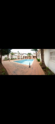 Venda A venda Vivenda v18 com piscina na maianga