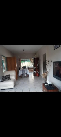 Venda Vivenda Duplex tipo T4 na urbanização Nova Vida