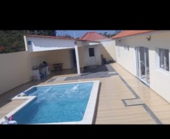 A venda Vivenda V3 com Piscina no Condomínio Vila Flor Camama