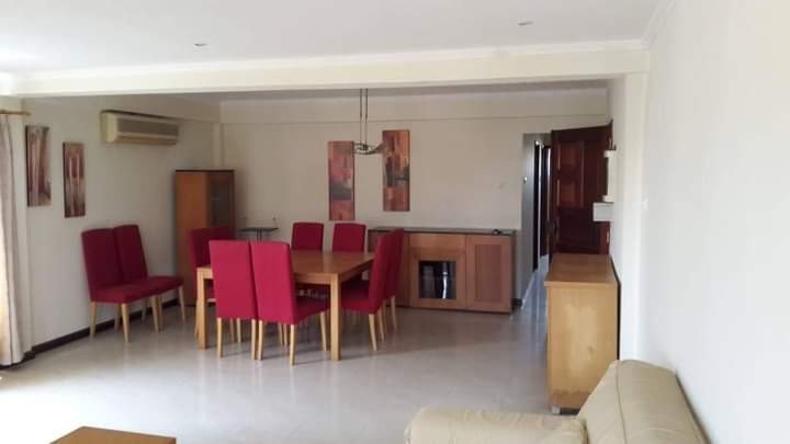 Venda APARTAMENTO T2 MOBILADO NA CIDADE vila Alice