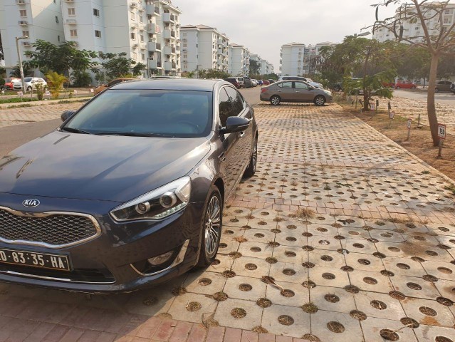 Venda Kia K7