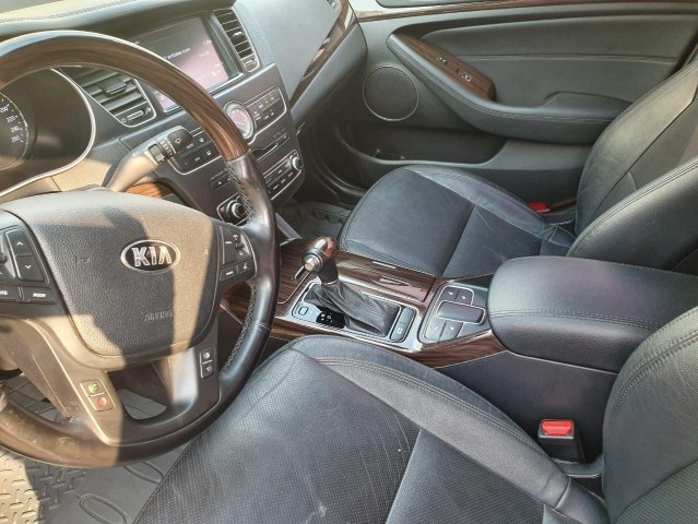 Venda Kia K7