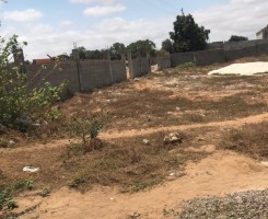A venda TERRENO DISPONÍVEL PARA VENDA