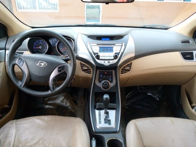 Venda Hyundai Elantra