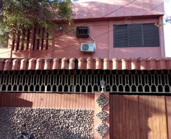 A venda VENDE-SE MORADIA T4+1 DUPLEX - MACULUSSO