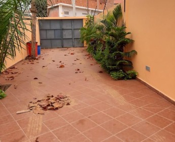 A venda MORADIA V4, SITO NO BAIRRO MILITAR, TALATONA, CENTRO LOGÍSTICO.