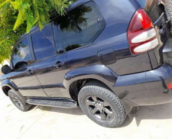 A venda Toyota Prado VX yld