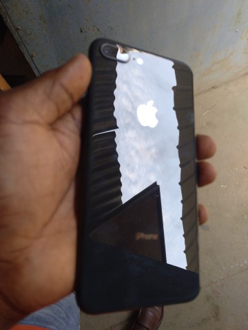 Venda Estou a vender o meu iPhone 8plus de 256GB