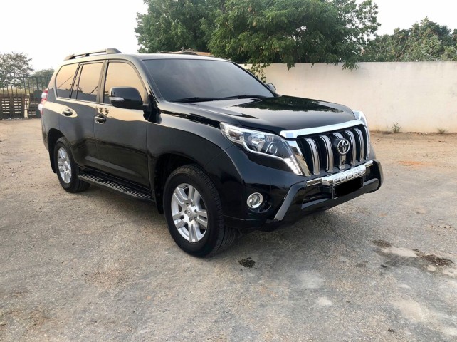 Venda LAND CRUISER VXL limpo 131 cv prnt