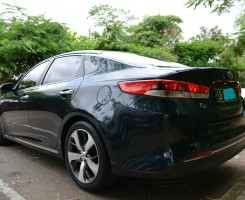 A venda Kia K5 semi novo Grmny