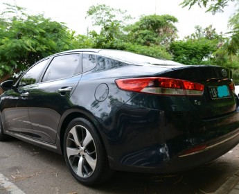 A venda Kia K5 semi novo Grmny