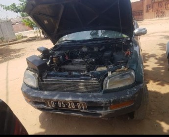 A venda RAV4 FAMILIAR