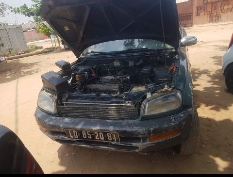 Venda RAV4 FAMILIAR