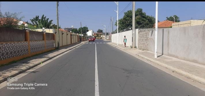 Venda Vivenda V3 + anexo, na 1ª fase do lar do Patriota (rua do Koolpark)*