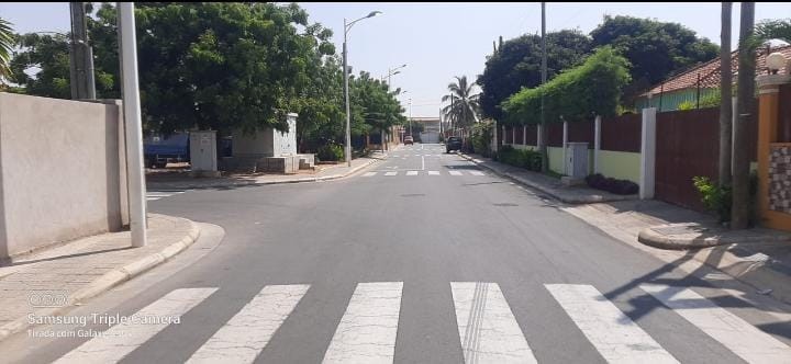 Venda Vivenda V3 + anexo, na 1ª fase do lar do Patriota (rua do Koolpark)*
