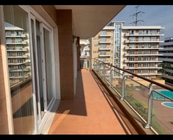 A venda Luxuoso Apartamento T3+1 em Talatona, condomínio Cristal Terrace*