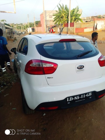 Venda KIA RIO branco prnt