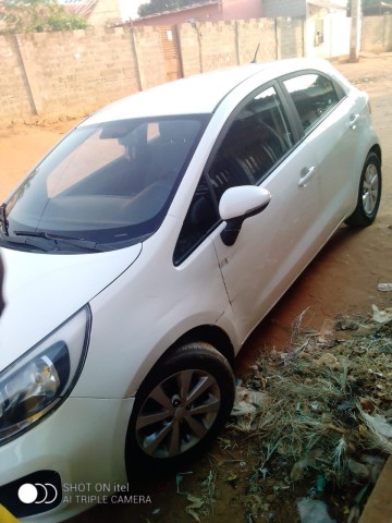 Venda KIA RIO branco prnt