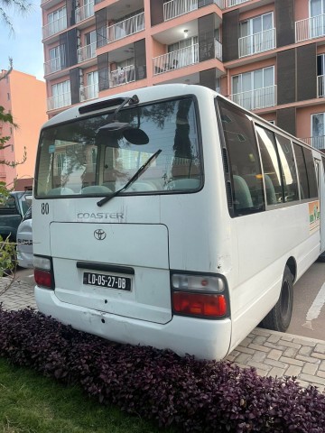 Venda Toyota Coaster prnt