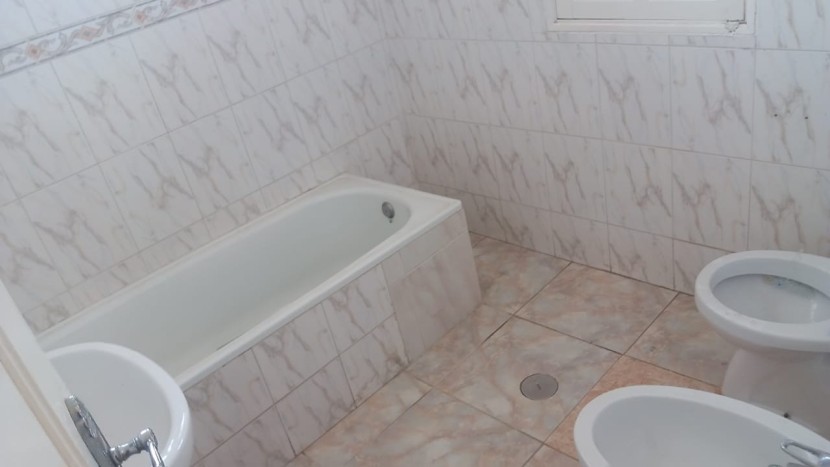 Venda VENDE-SE VIVENDA V4+1 DUPLEX - VILA LICE