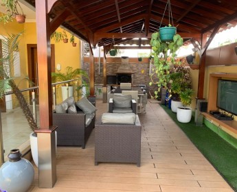 A venda ARRENDA-SE VIVENDA V3 MOBILADA C/PISCINA - VILA LICE