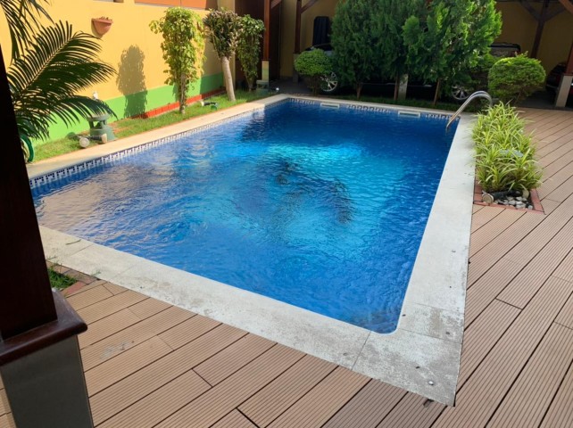 Venda ARRENDA-SE VIVENDA V3 MOBILADA C/PISCINA - VILA LICE