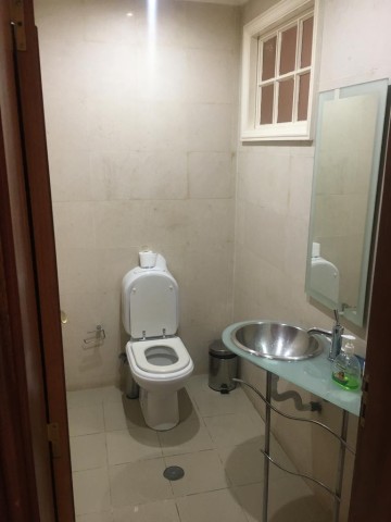 Venda ARRENDA-SE VIVENDA V3 MOBILADA C/PISCINA - MACULUSSO