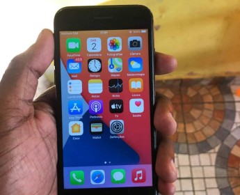 A venda IPhone 7 Normal