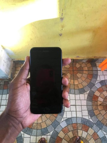 Venda IPhone 7 Normal