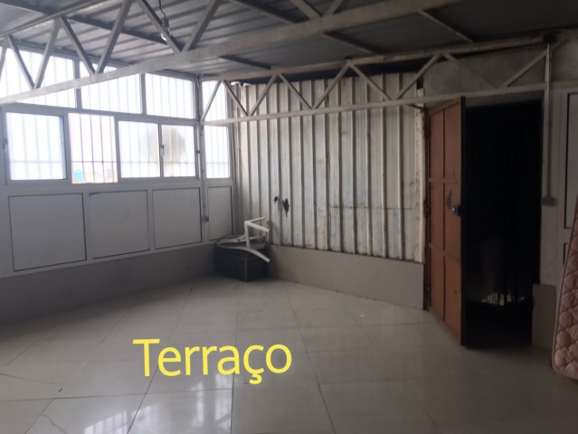 Venda Apartamento T2+ 1 anexo 4 andar