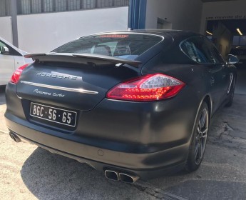 Comprar Porsche Panamera gvrndr