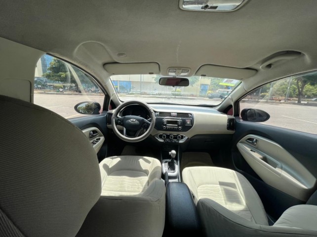 Venda KIA RIO Black sndy prnt