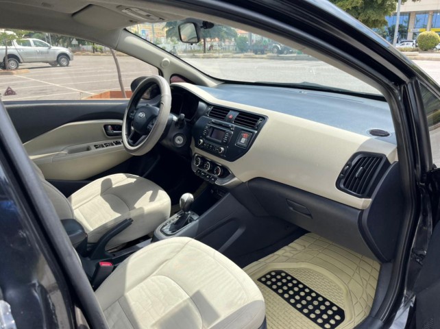 Venda KIA RIO Black sndy prnt