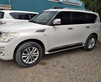 A venda NISSAN PATROL obama with prnt
