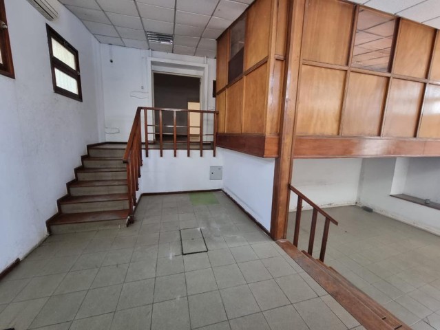 Venda Excelente T3+1 na Maianga