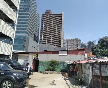 A venda Armazém no centro da cidade